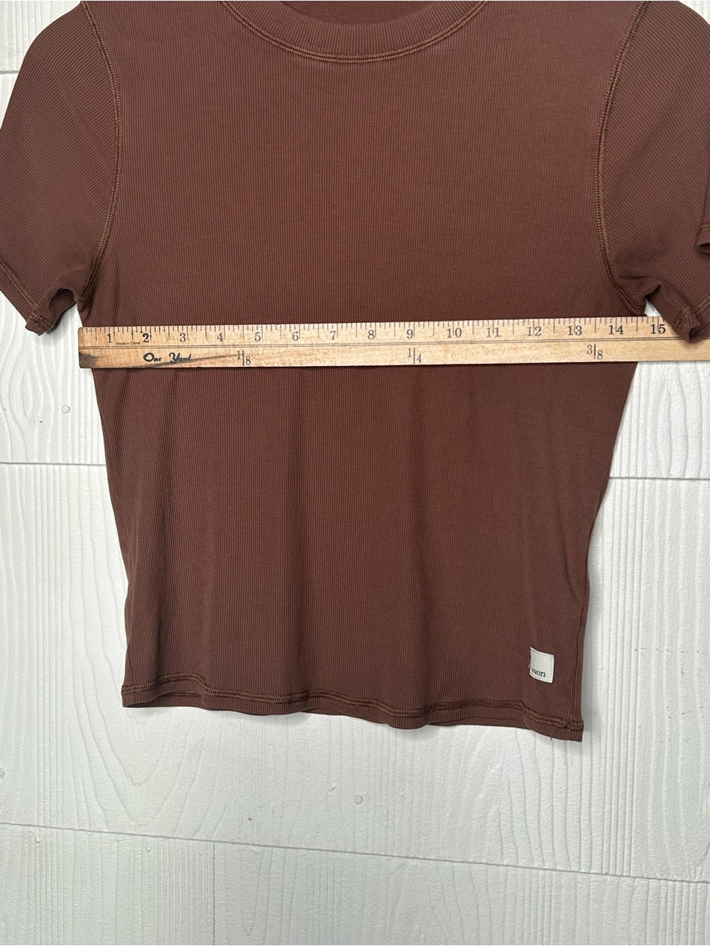 Vuori Short Sleeve Crew Tee in Chocolate Brown - Picture 5 of 6